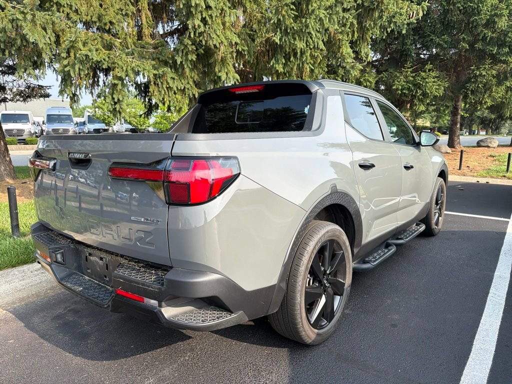Used 2024 Hyundai Santa Cruz Night AWD/4WD image 3