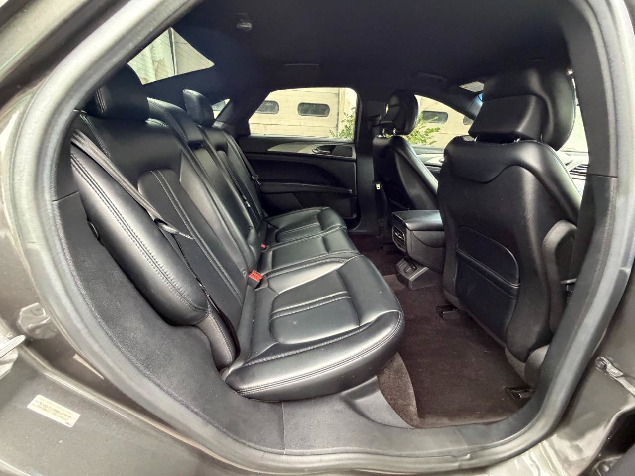 Used 2017 Lincoln MKZ Premiere FWD image 33