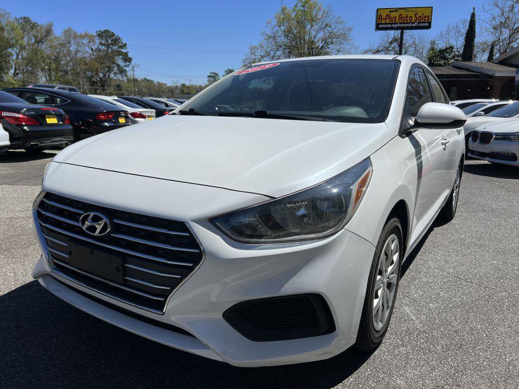 Used 2019 Hyundai Accent SE image 1
