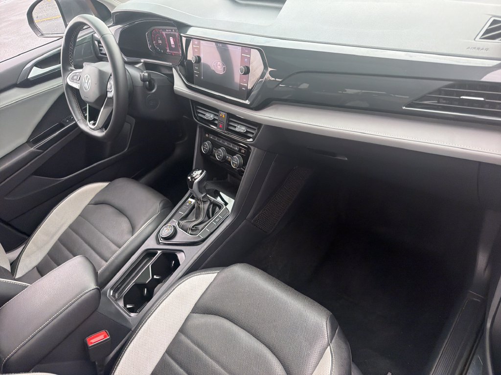 Certified 2022 Volkswagen Taos SEL AWD/4WD image 28