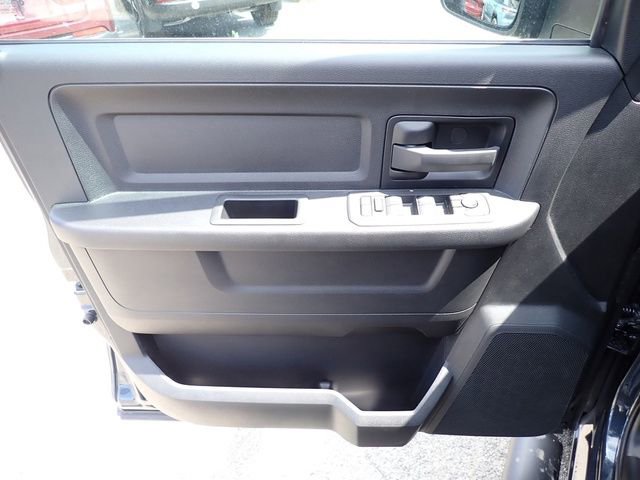 New 2026 RAM 3500 Tradesman AWD/4WD image 17
