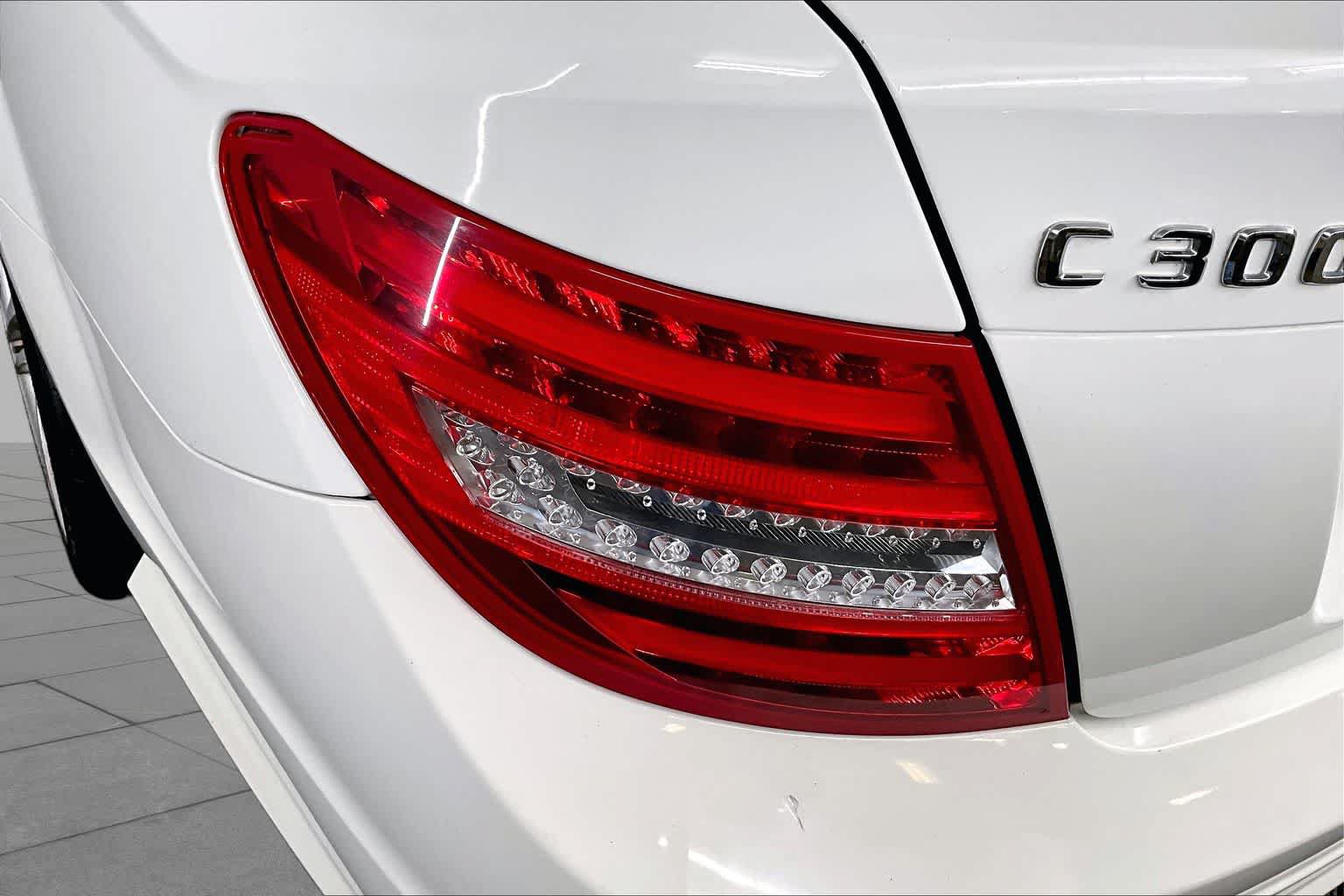 Used 2012 Mercedes-Benz C 300 4MATIC Sedan image 28