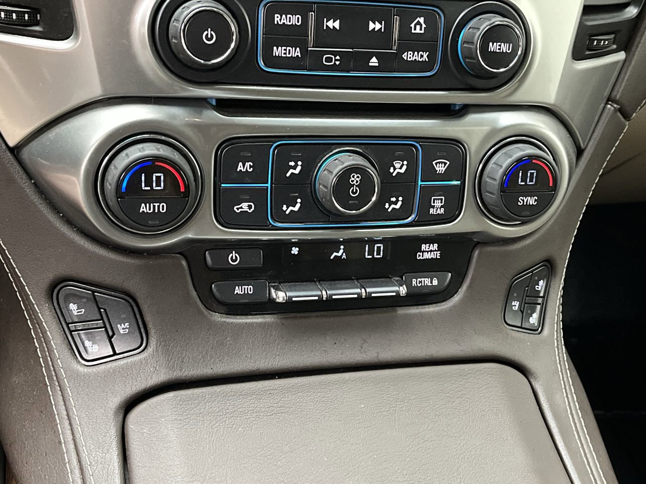 Used 2015 Chevrolet Tahoe LTZ w/ Max Trailering Package AWD/4WD image 27