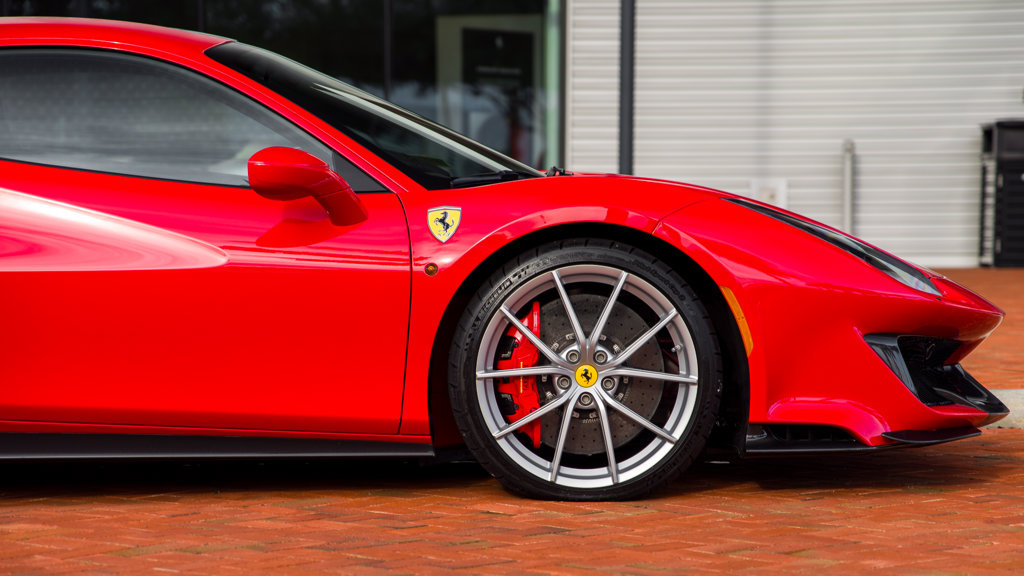 Used 2020 Ferrari 488 Pista Coupe RWD image 9