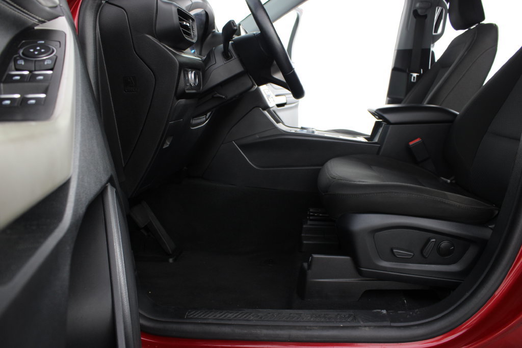 Used 2022 Ford Explorer XLT RWD image 16