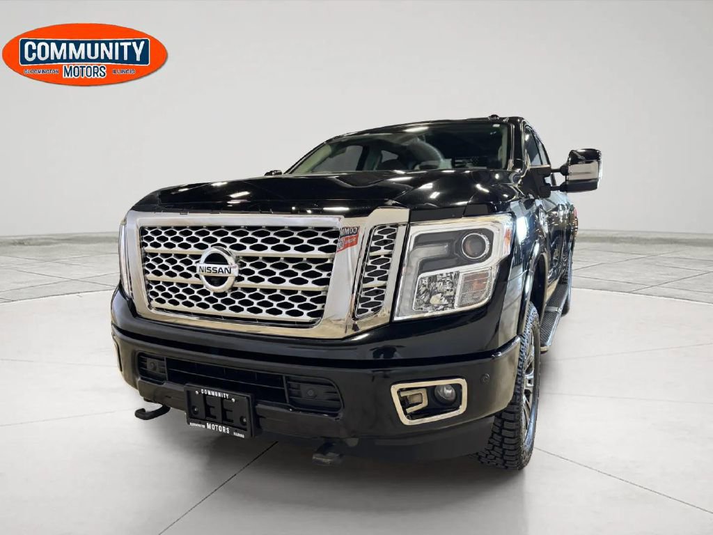 Used 2017 Nissan Titan Platinum Reserve AWD/4WD image 12