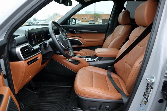 Used 2023 Kia Telluride EX X-Line image 32