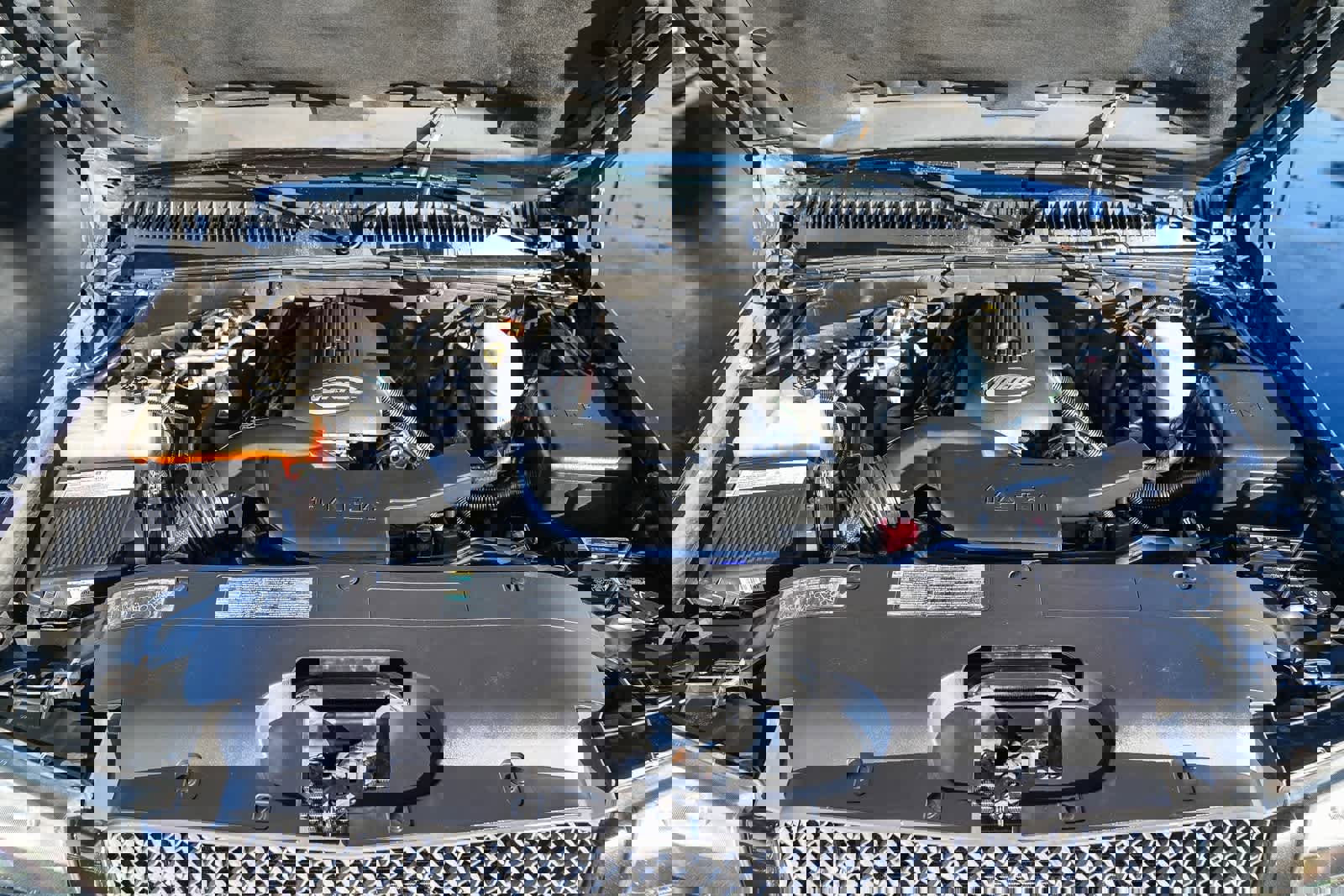 Used 2005 Chevrolet Avalanche Z71 w/ Sun And Sound Package image 24