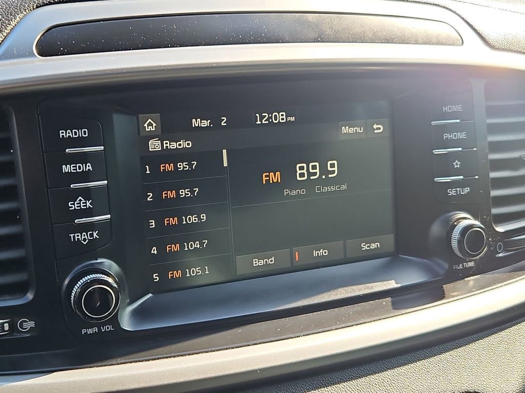 Used 2020 Kia Sorento AWD V6 image 22