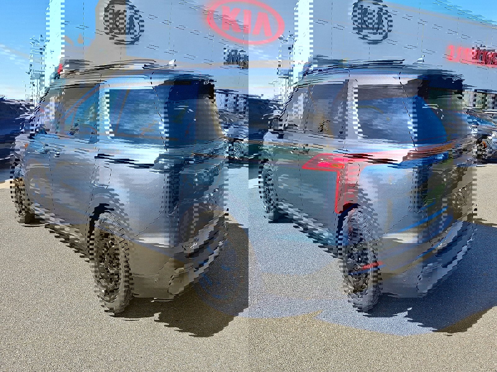 New 2026 Kia Carnival SX Prestige image 4