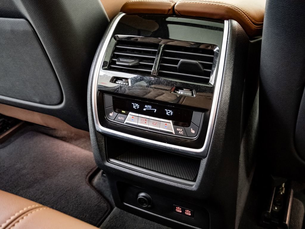 Used 2026 BMW X5 M60i image 20