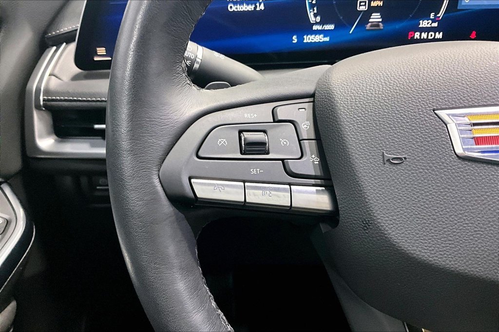 Used 2024 Cadillac XT4 Premium Luxury FWD image 25