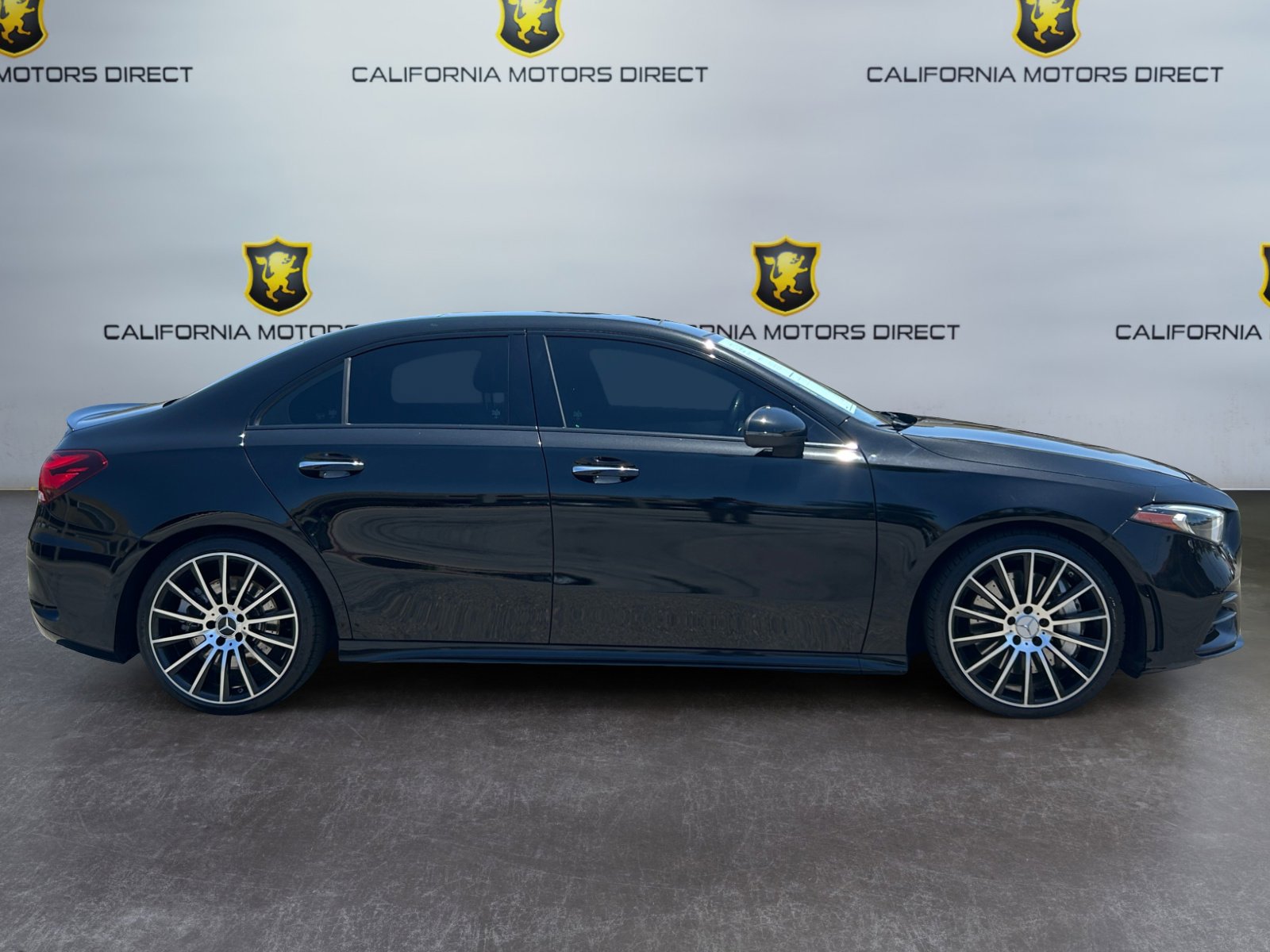Used 2020 Mercedes-Benz A 35 AMG 4MATIC image 4