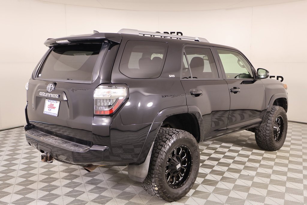 Used 2016 Toyota 4Runner image 23