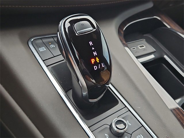 Used 2023 Cadillac Escalade ESV Premium Luxury image 27