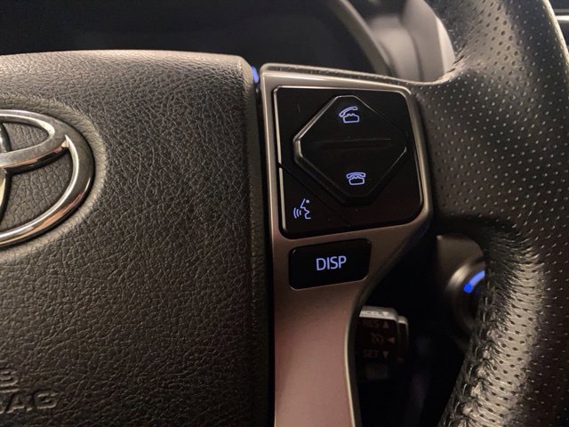 Used 2015 Toyota 4Runner Limited AWD/4WD image 33