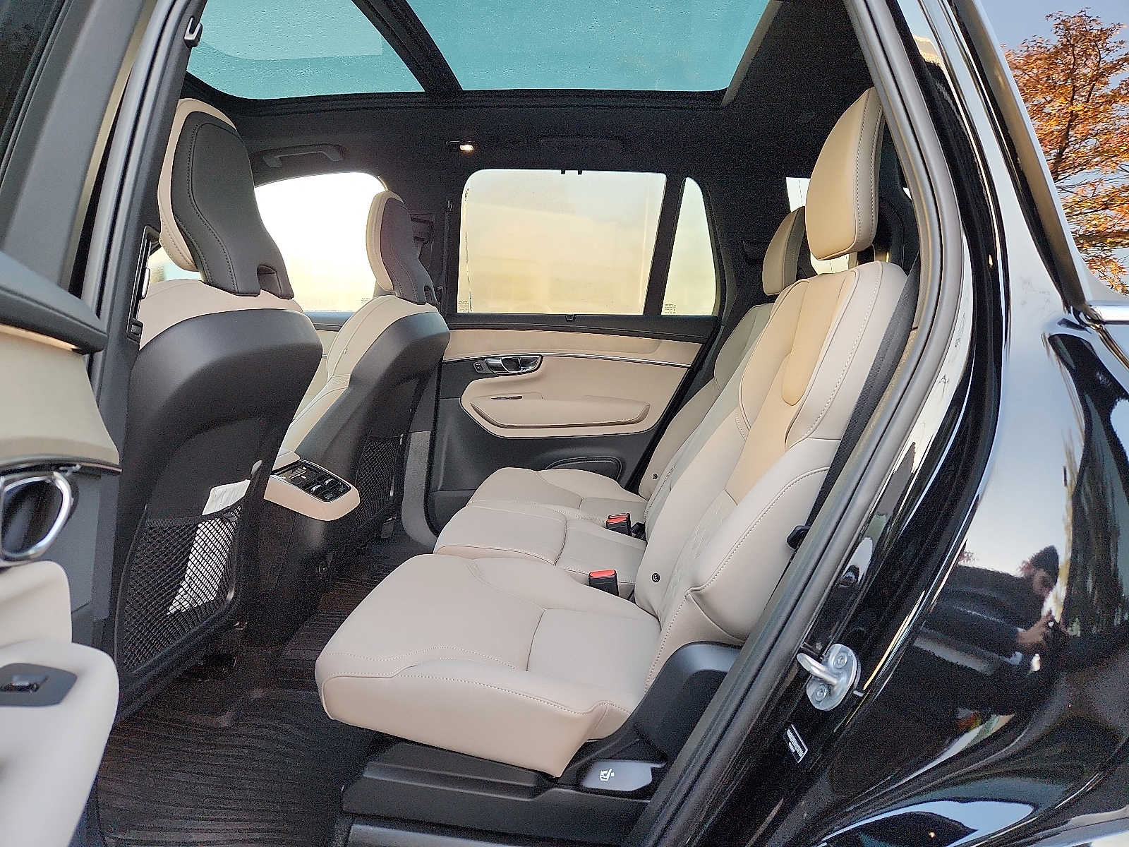 Used 2027 Volvo XC90 B6 Plus AWD/4WD image 10