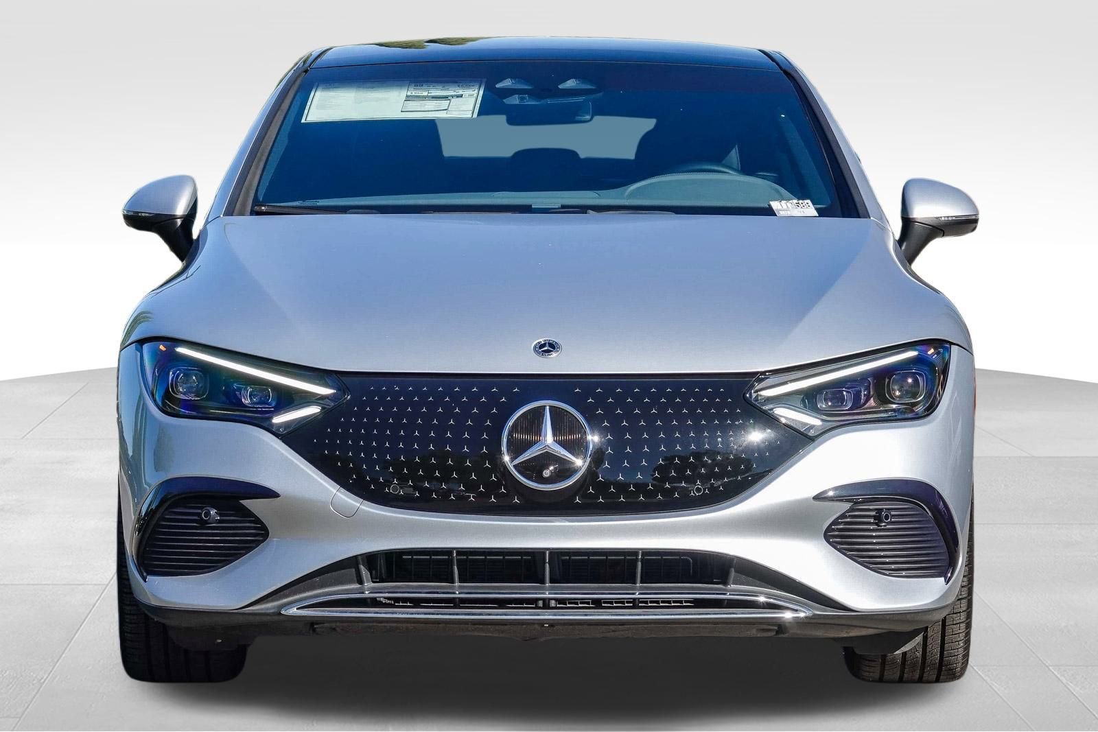 New 2024 Mercedes-Benz EQE 500 4MATIC Sedan image 2