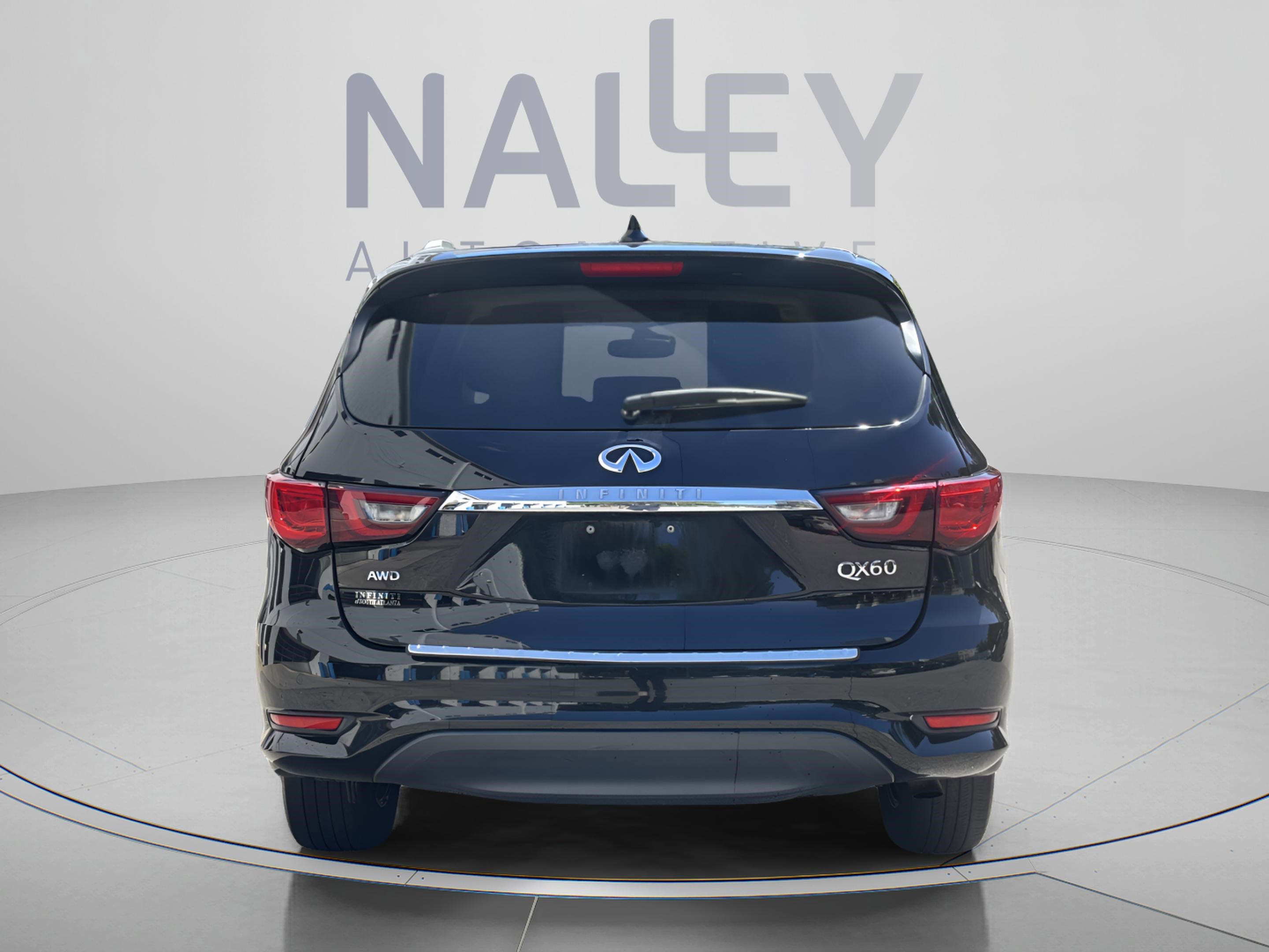 Used 2019 INFINITI QX60 Luxe w/ Essential Package image 3