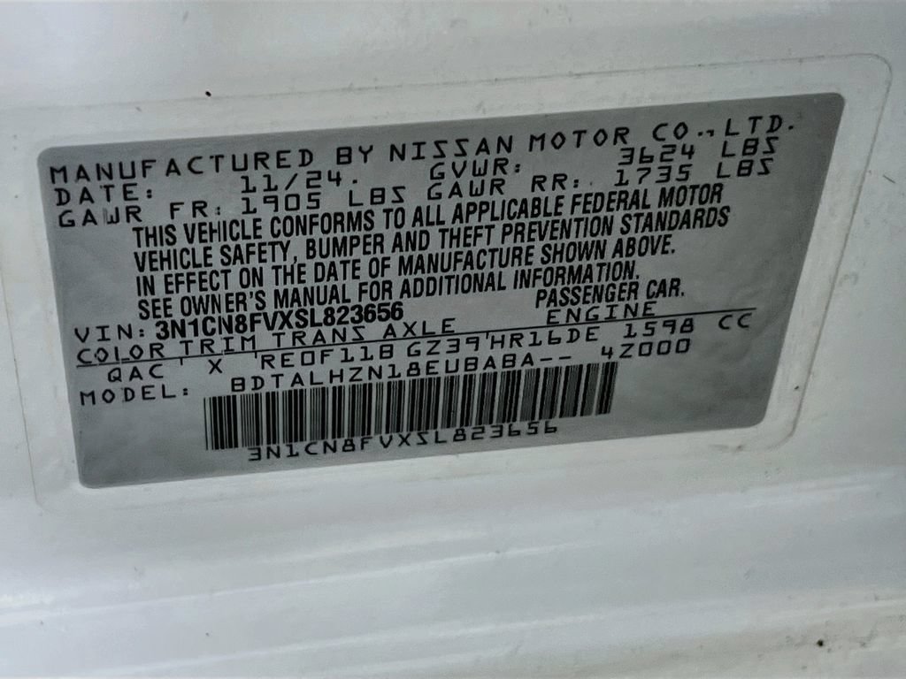 Used 2025 Nissan Versa SR w/ Trunk Package FWD image 26