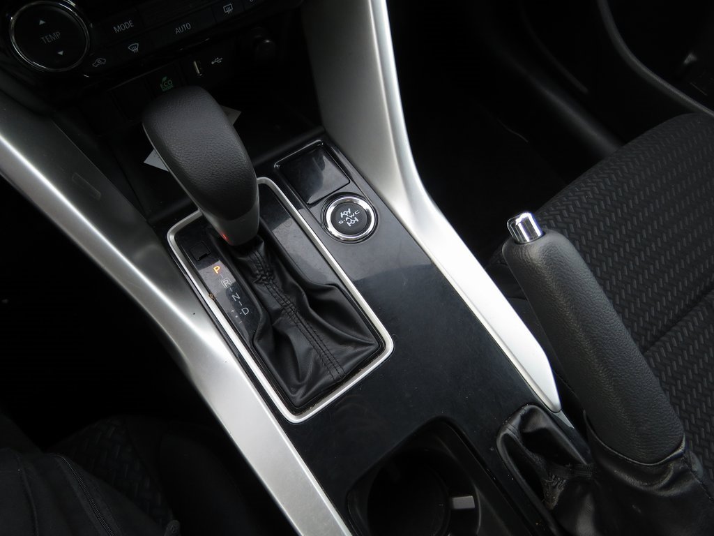 Used 2022 Mitsubishi Eclipse Cross ES image 24