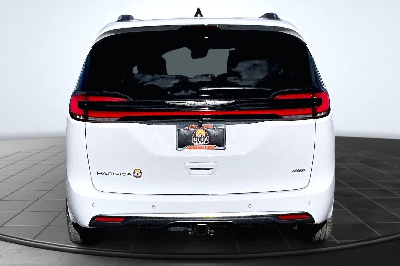 New 2026 Chrysler Pacifica Pinnacle AWD/4WD image 5