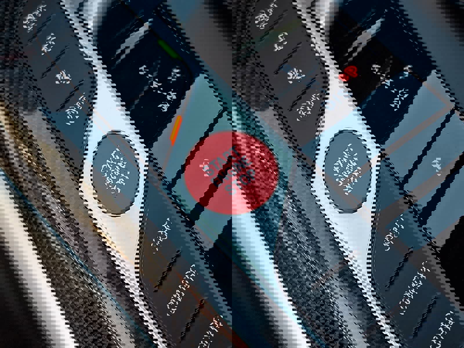 Used 2025 BMW M240i xDrive Coupe w/ Premium Package image 25