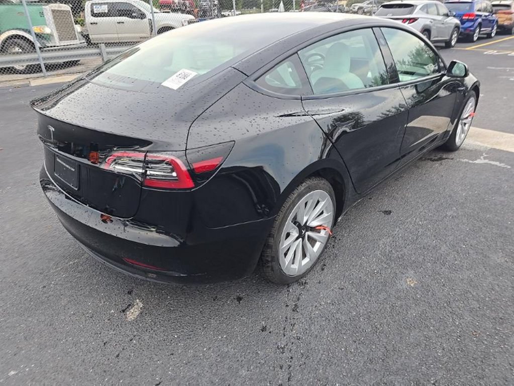 Used 2023 Tesla Model 3 Standard Range RWD image 4