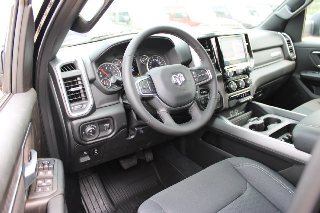 New 2026 RAM 1500 Big Horn w/ Night Edition AWD/4WD image 17
