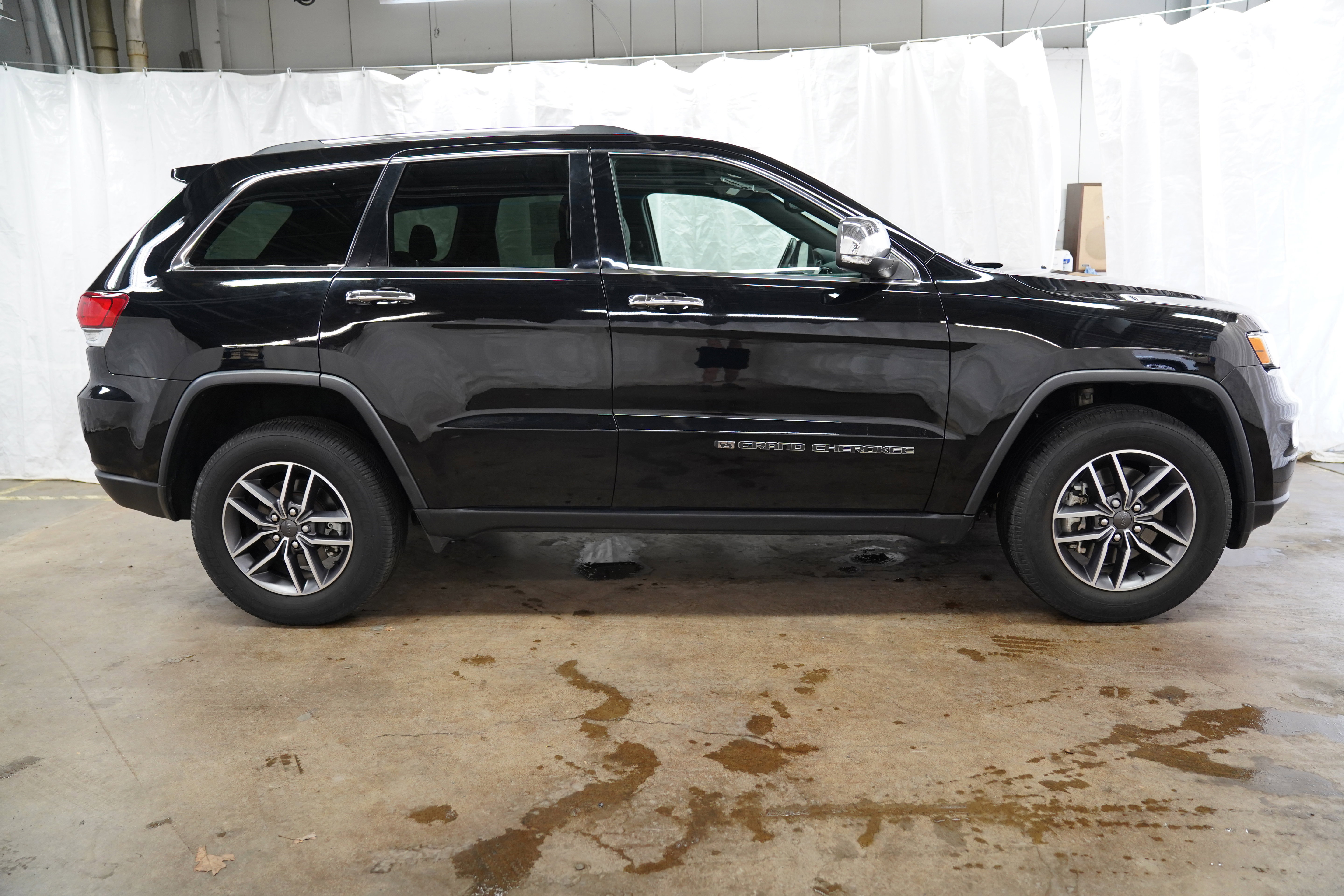 Used 2022 Jeep Grand Cherokee Limited AWD/4WD video 2