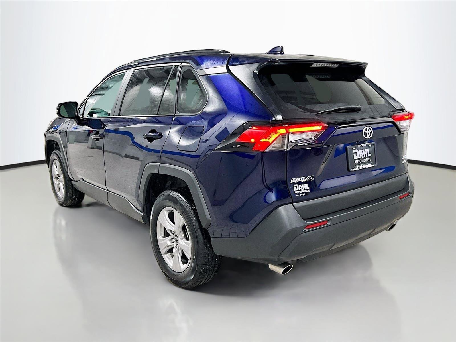 Used 2025 Toyota RAV4 XLE image 33