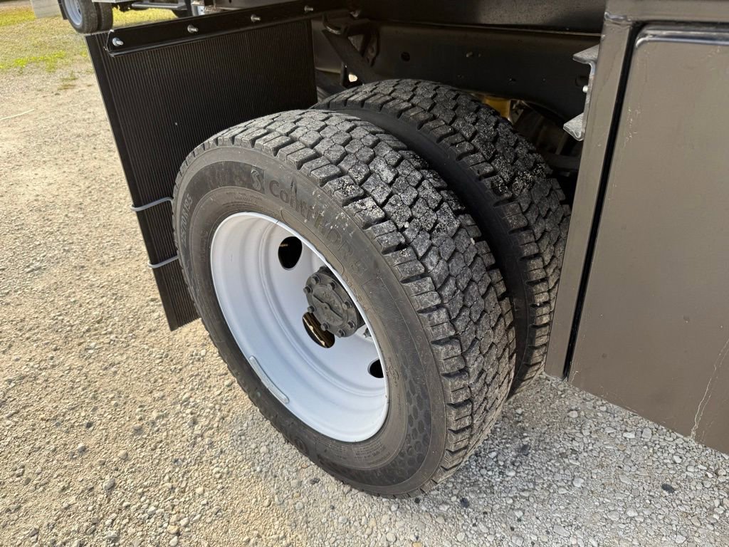 New 2024 Ford F450 XL image 14