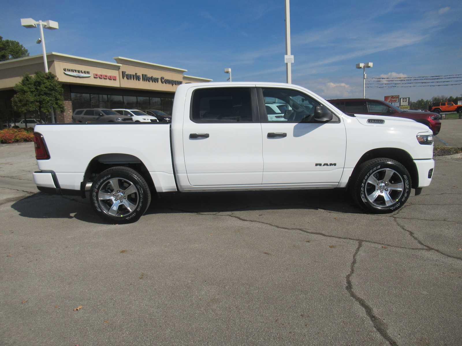 New 2026 RAM 1500 Express image 9