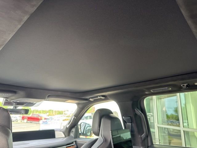 New 2025 Lincoln Navigator L Black Label image 10