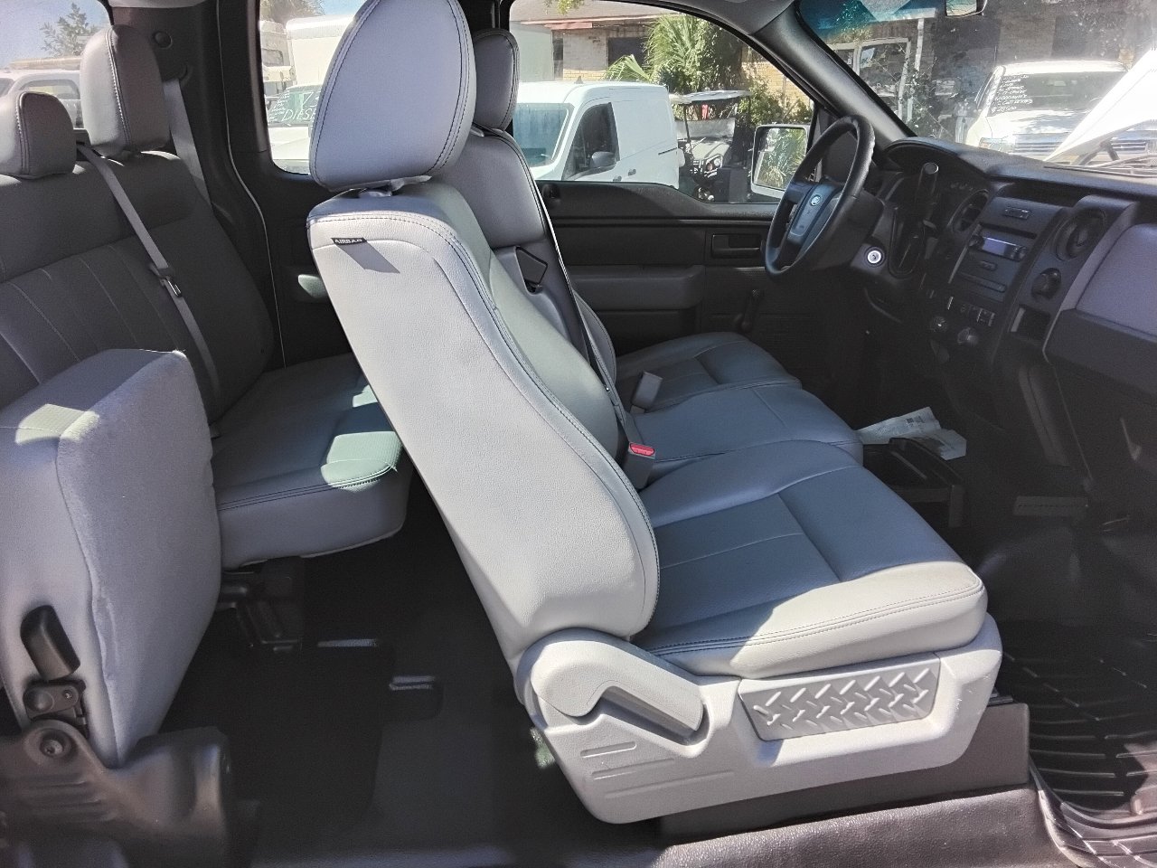 Used 2014 Ford F150 XL w/ Trailer Tow Package image 13
