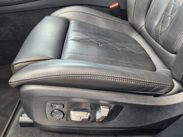 Used 2026 BMW X7 xDrive40i AWD/4WD image 24