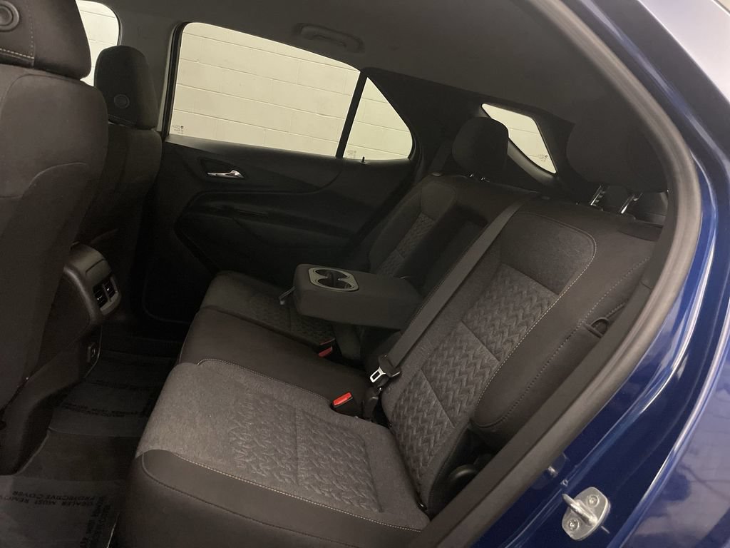 Used 2023 Chevrolet Equinox LT AWD/4WD image 17