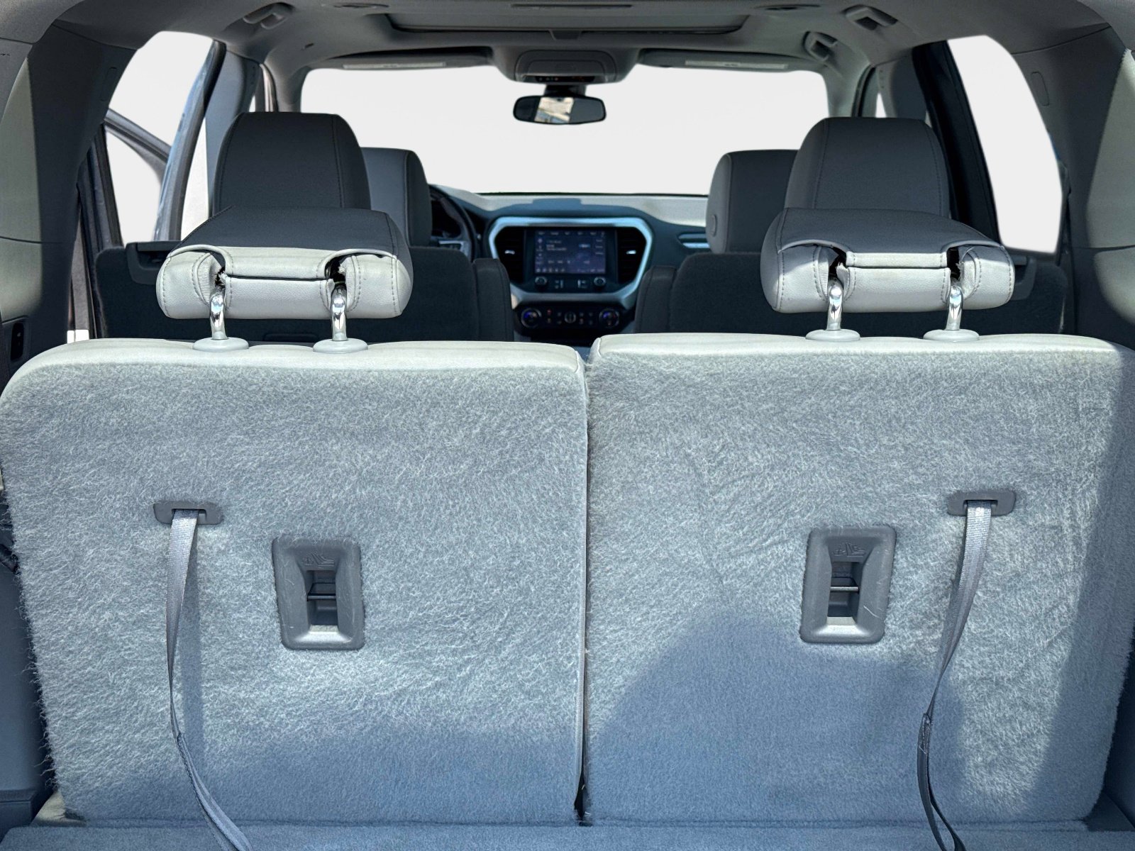 Used 2021 GMC Acadia SLT w/ Technology Package image 13