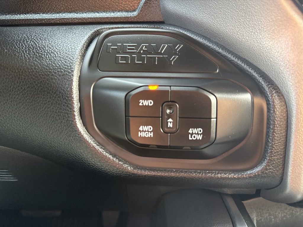 New 2026 RAM 3500 Big Horn AWD/4WD image 28