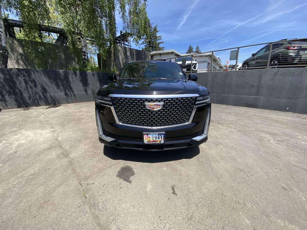 Used 2021 Cadillac Escalade ESV Premium Luxury w/ LPO, Illumination Package AWD/4WD image 9