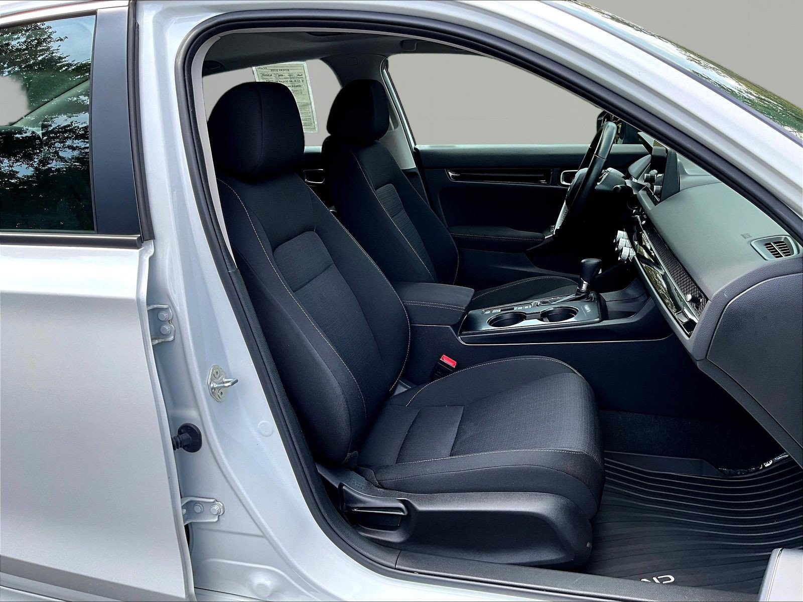 Used 2024 Honda Civic EX image 28