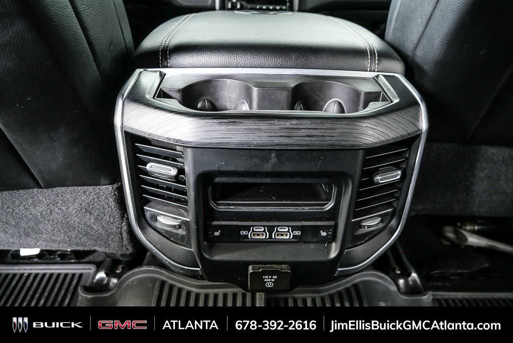 Used 2024 RAM 3500 Laramie w/ Night Edition image 20