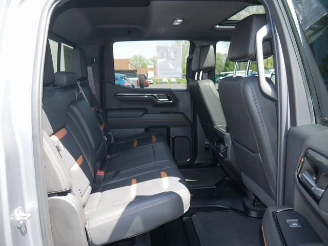 Used 2023 GMC Sierra 1500 AT4 w/ Technology Package image 30