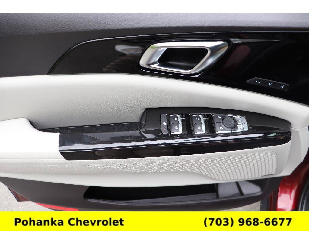 Used 2024 Kia Carnival SX Prestige FWD image 21