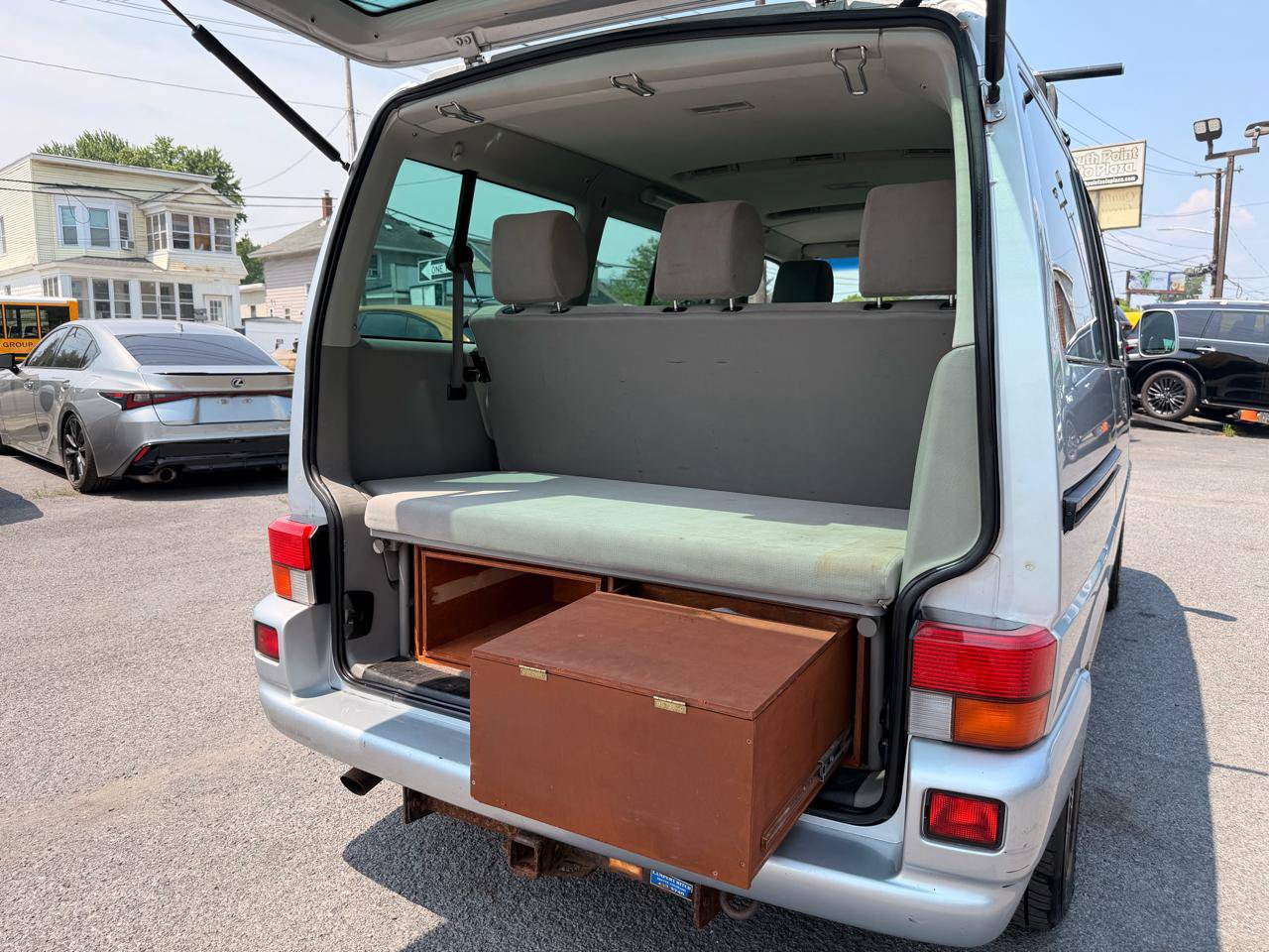 Used 2003 Volkswagen Eurovan MV FWD image 21