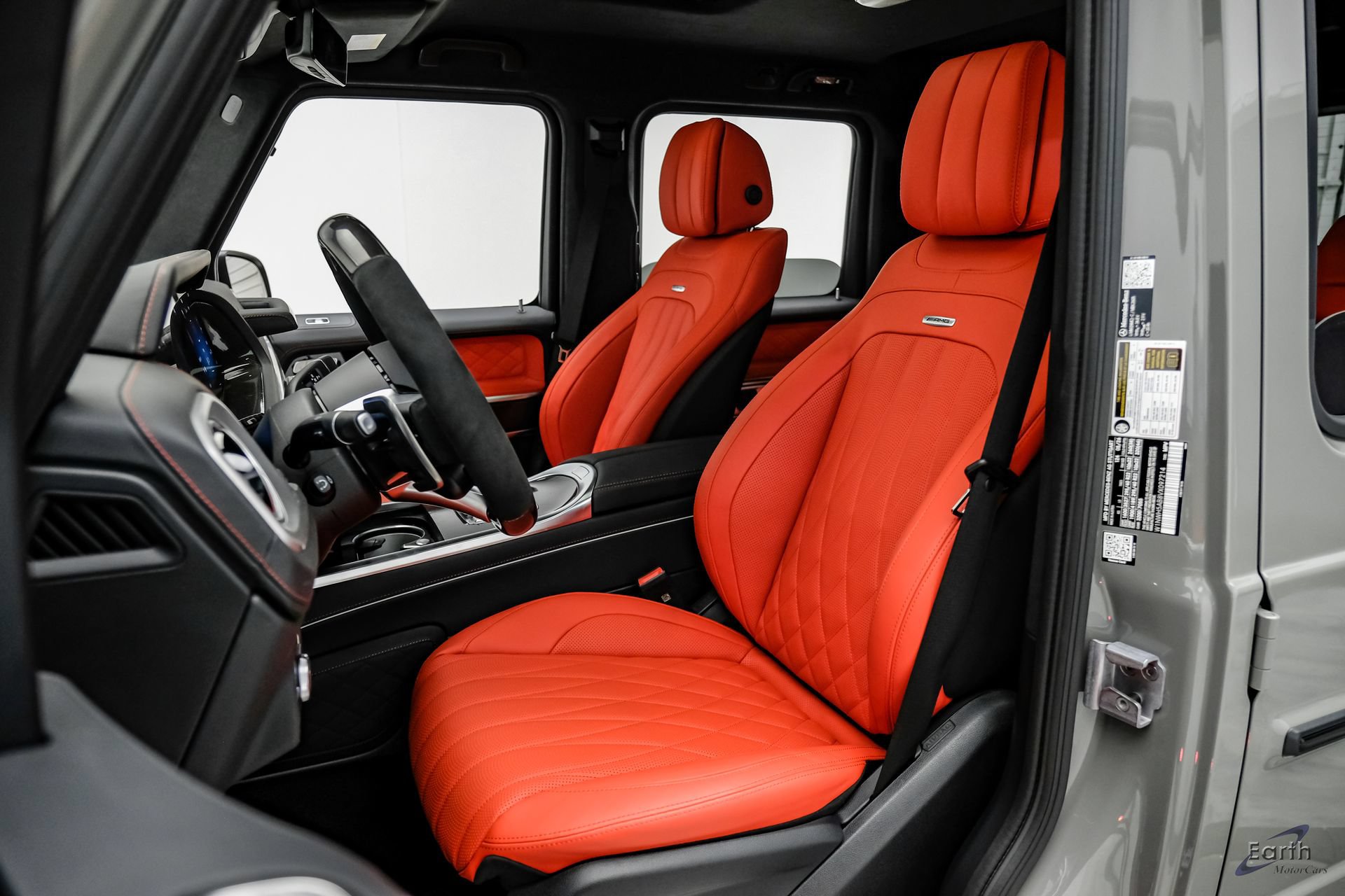 Used 2027 Mercedes-Benz G 63 AMG 4MATIC image 40