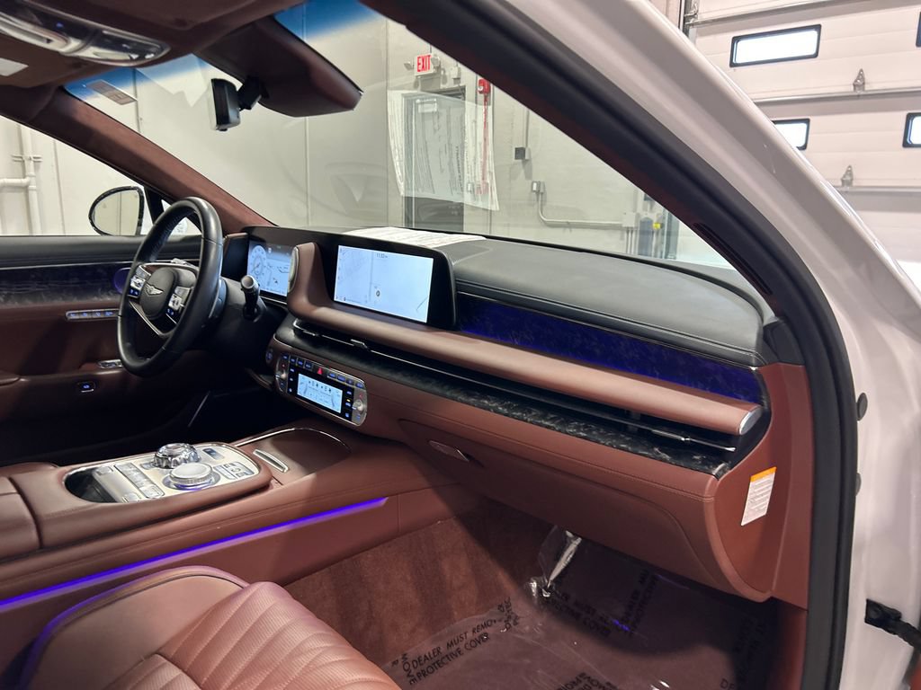 Used 2024 Genesis G90 3.5T AWD/4WD image 36