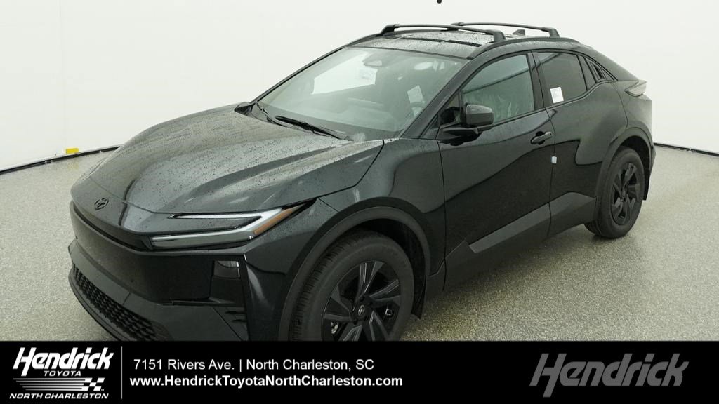 New 2026 Toyota C-HR AWD/4WD video 1
