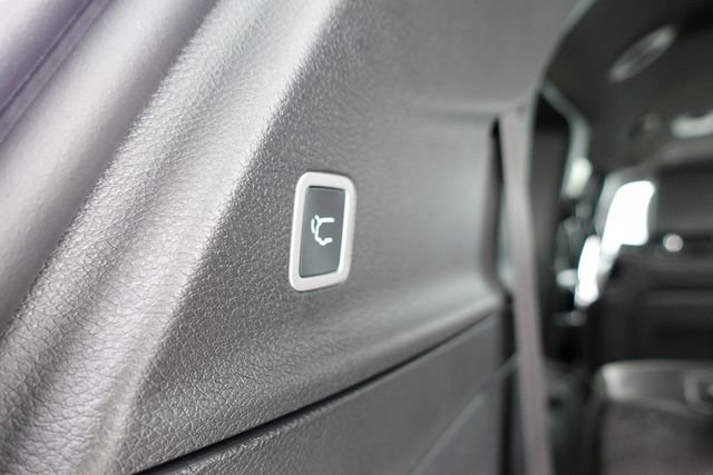 New 2026 Chrysler Voyager LX image 26