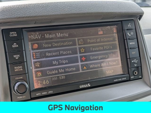 Used 2010 Chrysler Town & Country Touring image 23